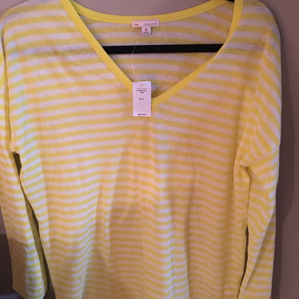 The gap new with tags long sleeve shirt. New